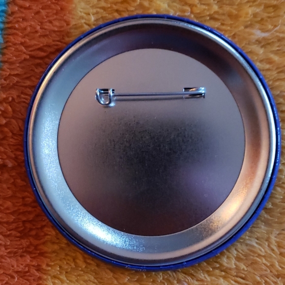 Mickey's Very Merry Christmas Party 2001 Button - Picture 2 of 2